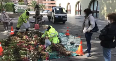 Reparto de flores Galdakao