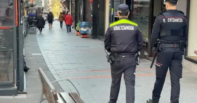 Policia Local de Basauri y Ertzaintza
