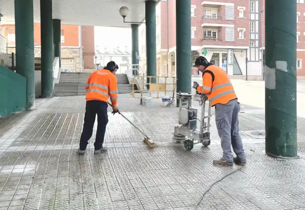 Galdakao resbalones en la cuesta de Pontzi Zabala