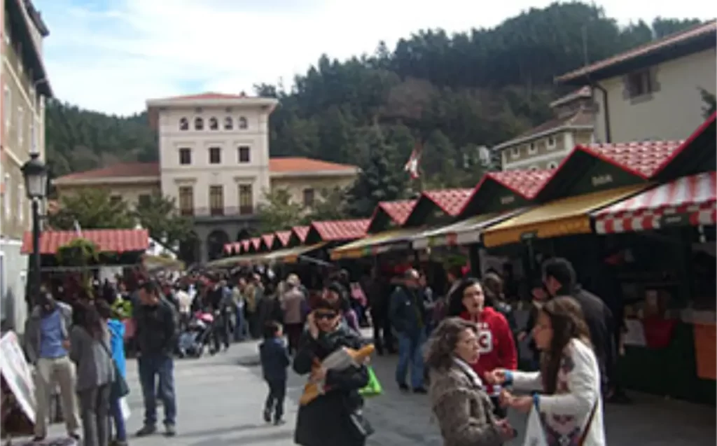 Ugao-Miraballes Feria Agrícola de Mujeres Productoras