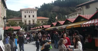 Ugao-Miraballes Feria Agrícola de Mujeres Productoras