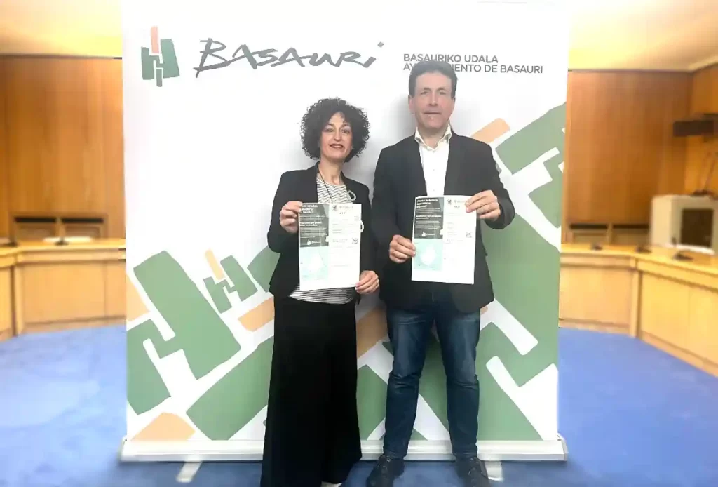 Auzoegin Ariz Basauri Asier Iragorri y berta Montes