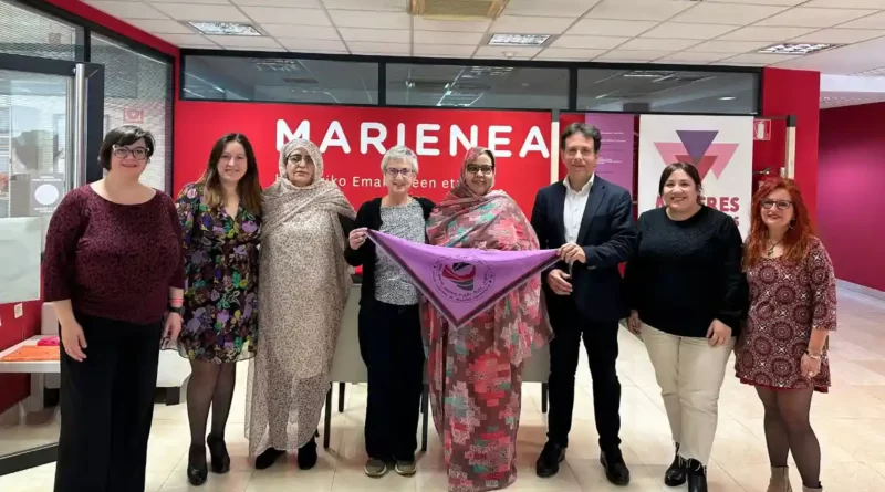 Unión Nacional de Mujeres Saharauis visita Basauri