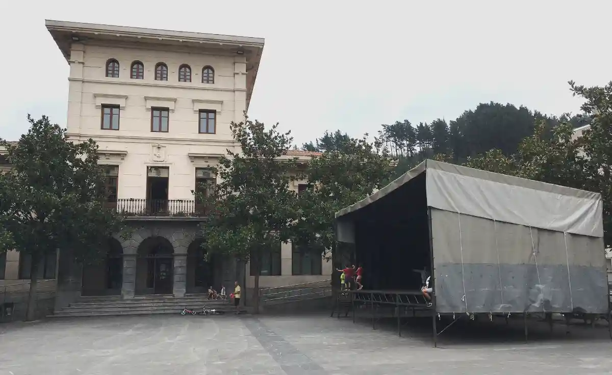 Ugao-Miraballes fiestas