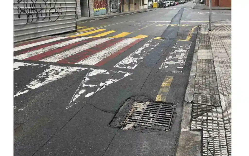 asfaltado y Arrigorriaga reparación de la calle Santa Isabel, Lepanto y la avenida Axarte