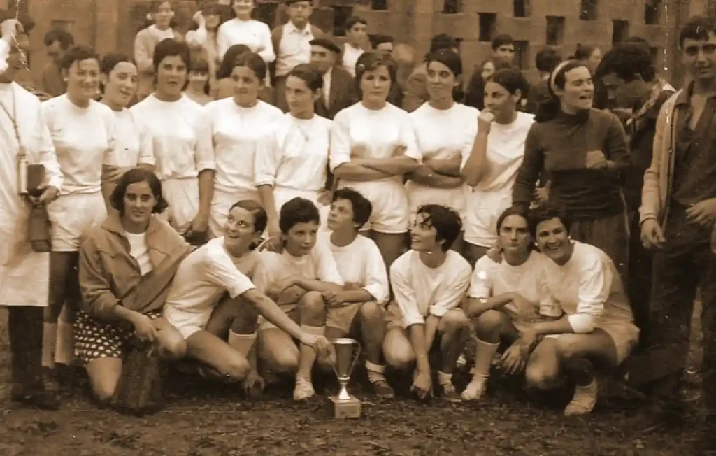 Galdakao equipo de fútbol femenino 1967