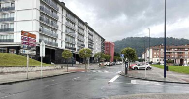 Etxebarri cambio en las paradas de buses escoalres
