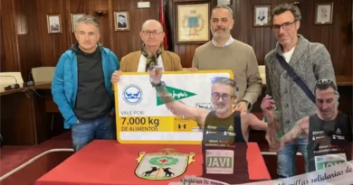 Etxebarri. Javi conde talón Banco de Alimentos