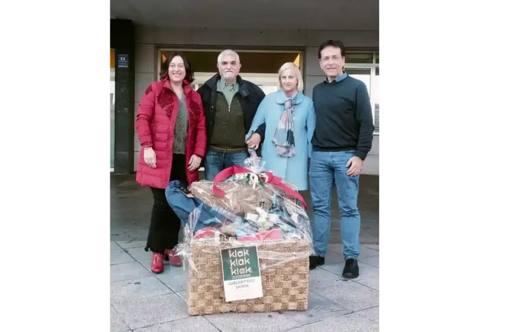 Basauri cesta coercio María Carmen Borao