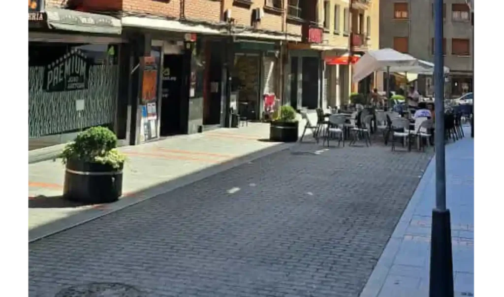 Basauri calle Galizia tramo peatonal