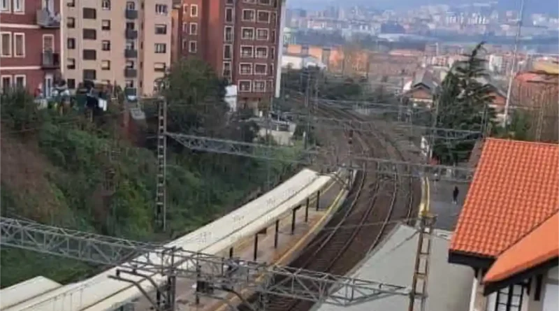 Basauri estación ADIF San Fasuto ruidos