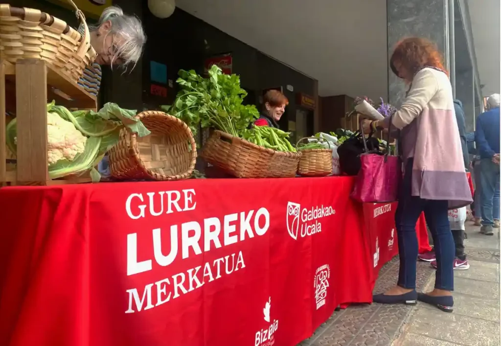Feria de productos locales de Galdakao Gure Lurreko merkatua