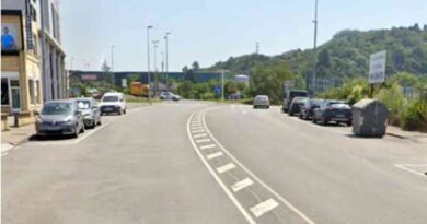 asfaltado calle Artunduaga acceso Bilbondo en Basauri