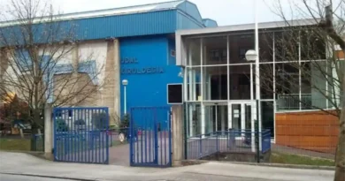 Entrada polideportivo de Arrigorriaga