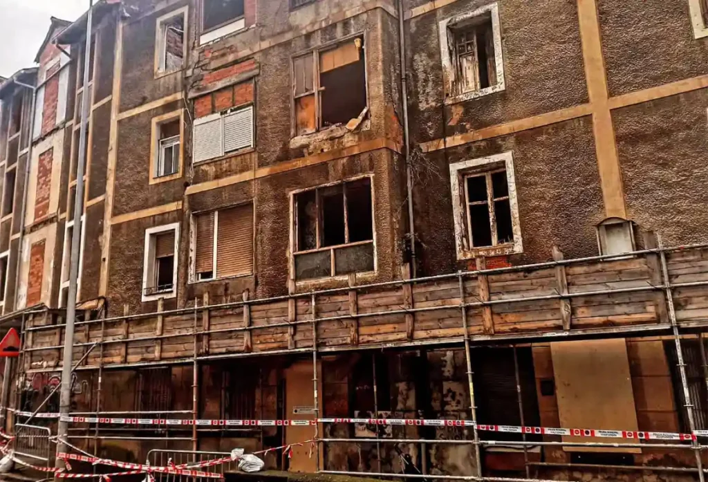 Edificios 1, 5 y 7 Kareaga Goikoa incendio Basauri