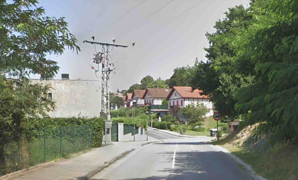 Cierre parcial del camino en Aperribai