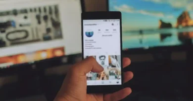 Basauri charla Pantallas y móviles