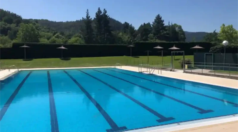 Piscinas Arandia Ugao-Miraballes