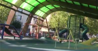 Basauri reparación suelo parque infantil Bizkotzalde