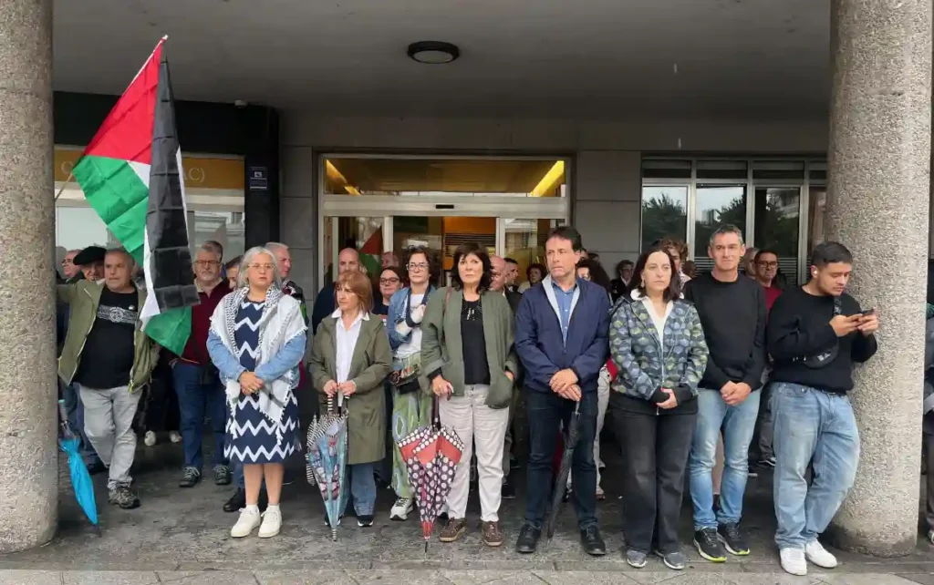 Ayuntamiento de Basauri concentración Gaza