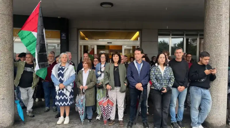 Ayuntamiento de Basauri concentración Gaza