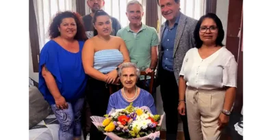 Mari Carmen Telelria centenaria