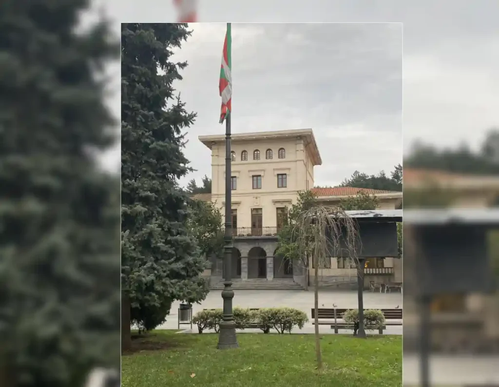 Ayuntamiento Ugao-Miraballes agresión concejala