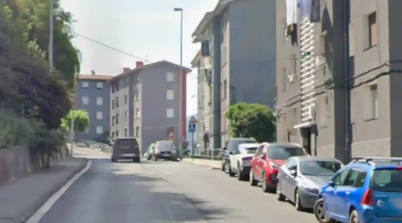 Corte en la calle Aperribai