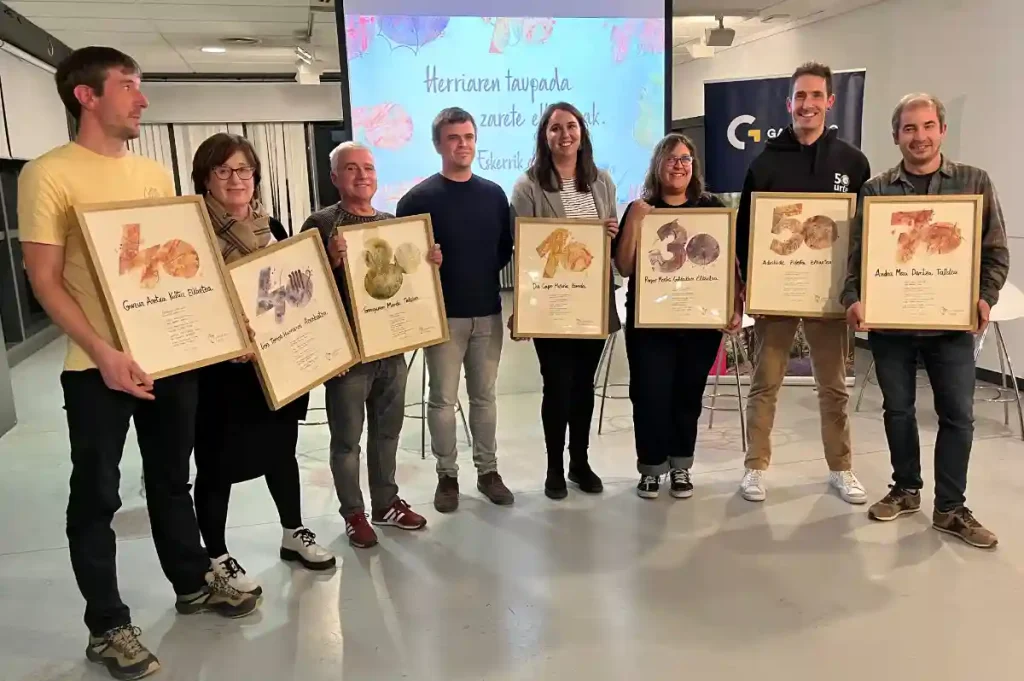 Galdakao homenaje asociaciones