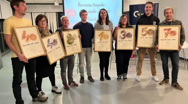 Galdakao homenaje asociaciones