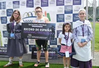 Mikel García record
