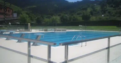 Piscinas exteriores Arandia Ugao