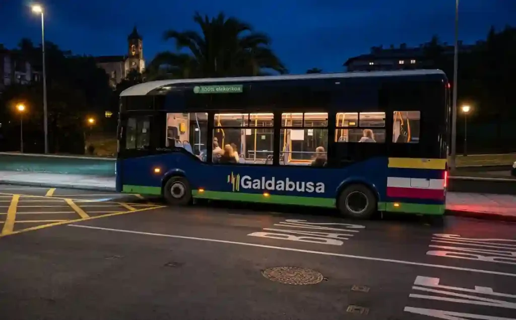 Galdabusa servicio especial nocturno